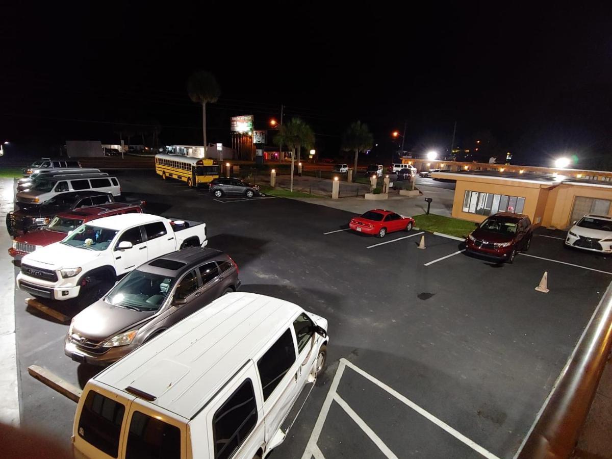 Relax Inn Silver Springs Exterior foto